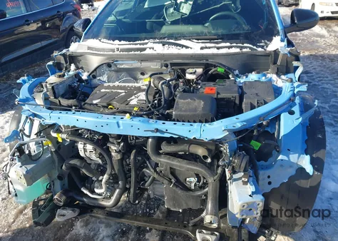 2024 Chevrolet Trax Fwd 2Rs из США, поврежденный, VIN KL77LJE25RC120083